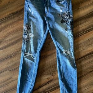 Zara translucent jeans with design